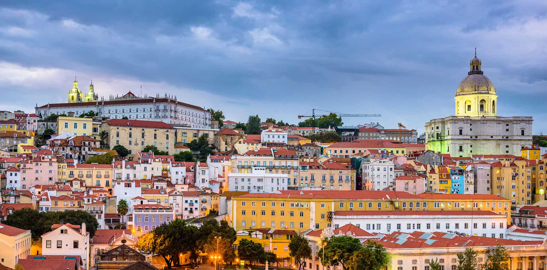 lisbon-portugal-alfama-2021-08-26-18-12-59-utc